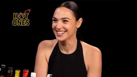 gal gadot sexy|Gal Gadot 